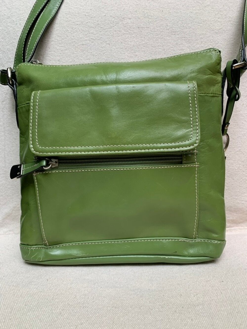 Giani Bernini Genuine Leather Chartreuse Green Crossbody Purse Y2K